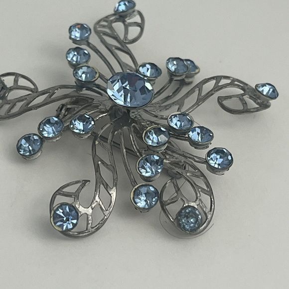 VTG Brooch Blue Rhinestones Star Burst Snowflake Art Deco Silver Tone - Picture 3 of 10